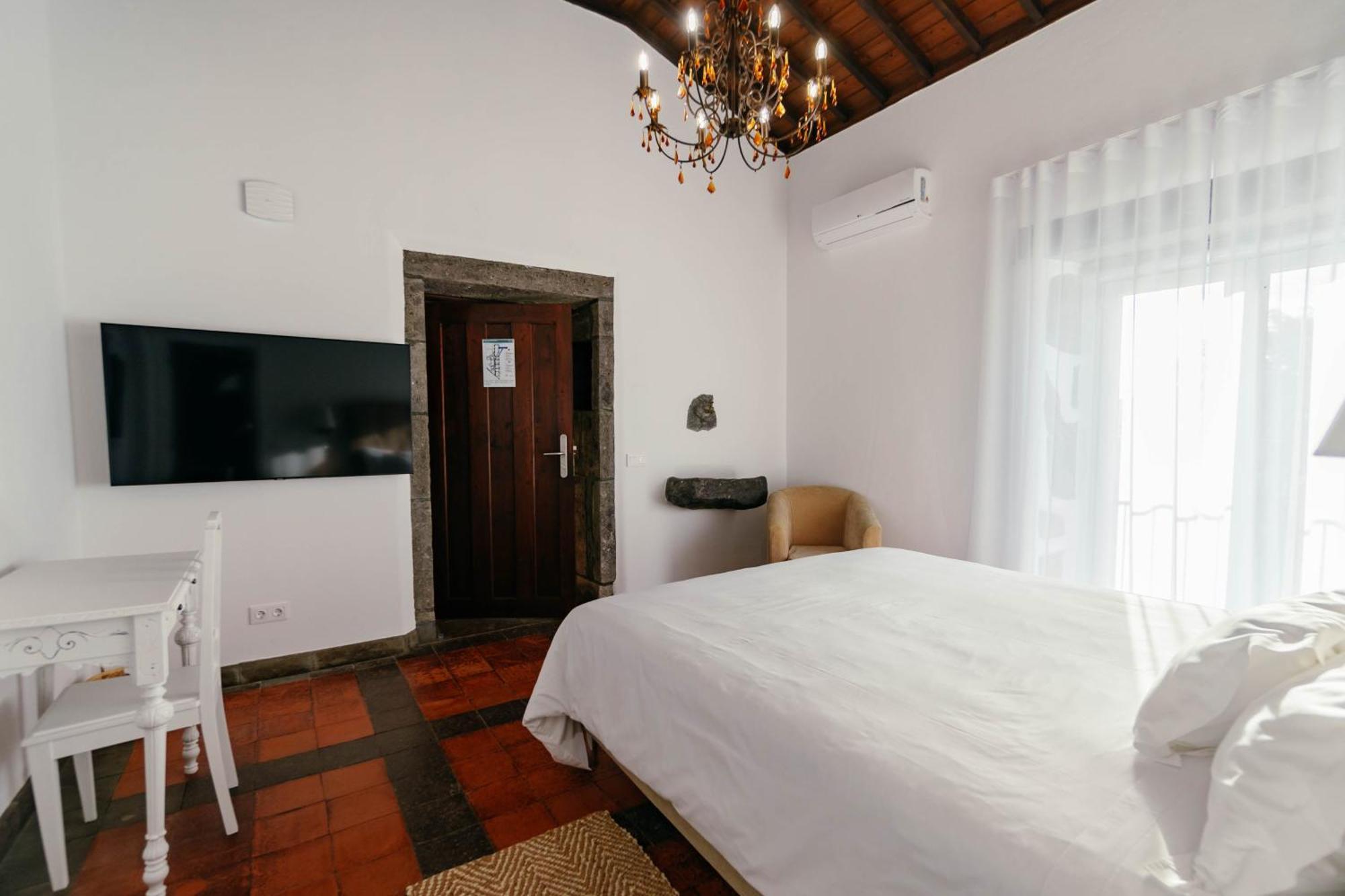 Senhora Do Carmo Charm House Bed and Breakfast Πόντα Ντελγκάντα Εξωτερικό φωτογραφία